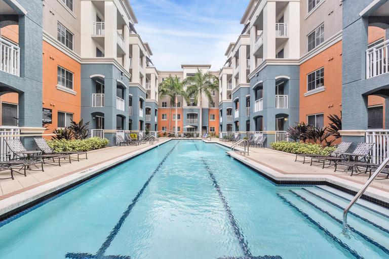 Sport & Beauty 3, Dharma Home Suites South Miami at Red Road Commons, Miami-Dade