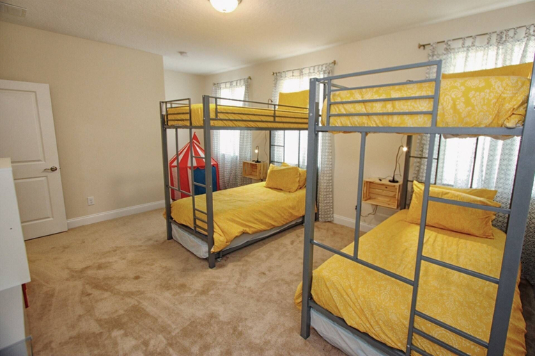 Bedroom 3, 314 Festival, Polk