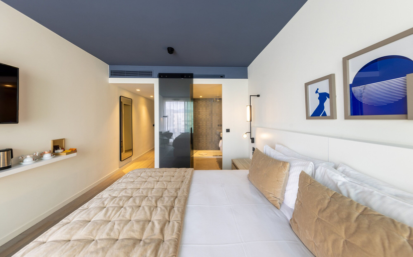 Bedroom 5, Hotel Indigo CAGNES-SUR-MER by IHG, Alpes-Maritimes