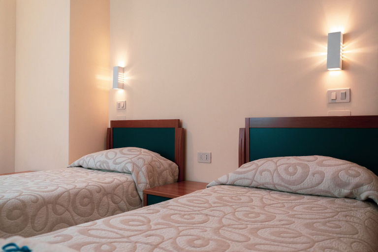 Bedroom 5, Carpediem Assisi Living Club, Perugia