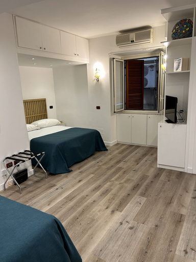 Bedroom 4, MH Design Hotel, Napoli