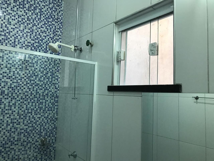 Bathroom 4, Abolição Praia Hotel, Fortaleza