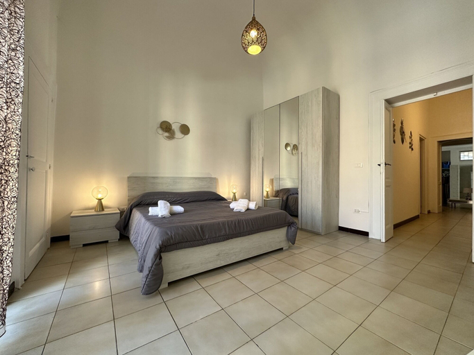 Bedroom 3, Appartamento Crispi, Bari