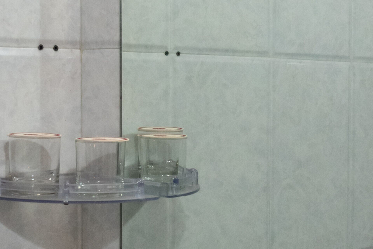 Bathroom 5, Yorkshire inn, Sirohi