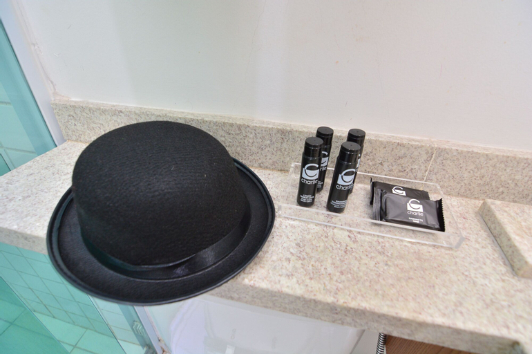 Bathroom 4