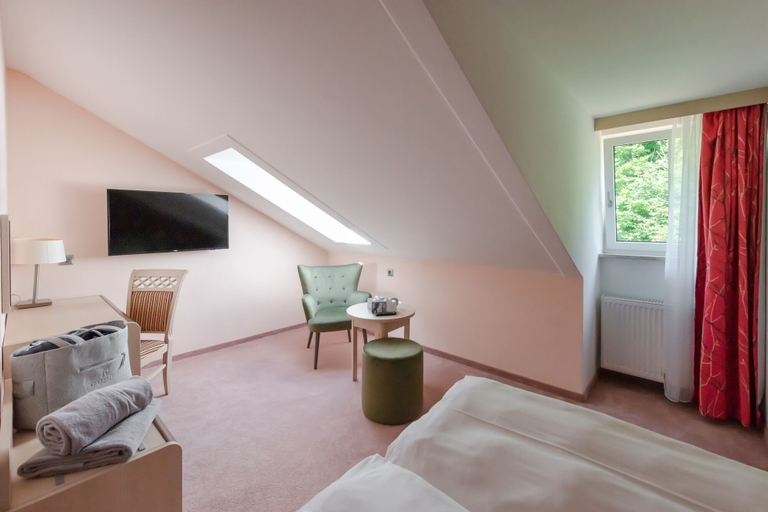 Bedroom 4, Robenstein Aktivhotel & SPA, Regen