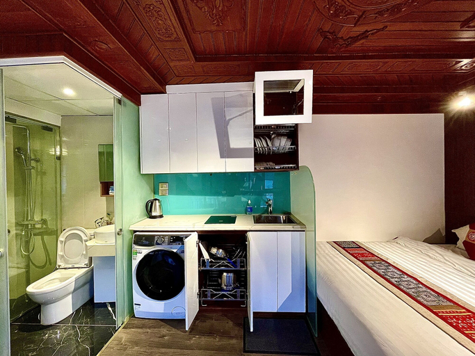 Others 3, Maison Mackeno, Hoàn Kiếm