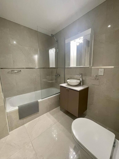 Bathroom, San Telmo- Luxury and Comfort in Temporary Rental, Distrito Federal