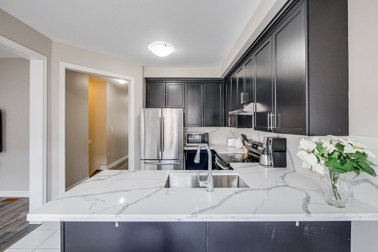 Others 4, Aaira Suites 4 Bedroom, Peel