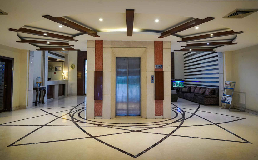 Public Area, Hotel Sobti Continental, Udham Singh Nagar