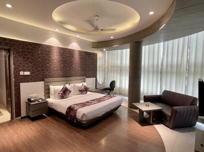 Others 2, Hotel Narula's Aurrum, Amritsar