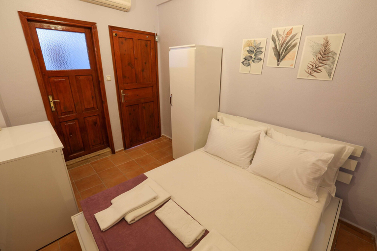 Bedroom 3, Cunda Pera Otel, Ayvalık