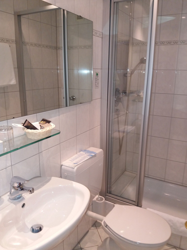 Bathroom 5, Interest Vitalhotel, Oberallgäu