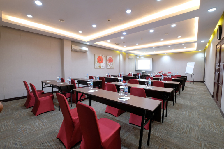 Business Facilities 11