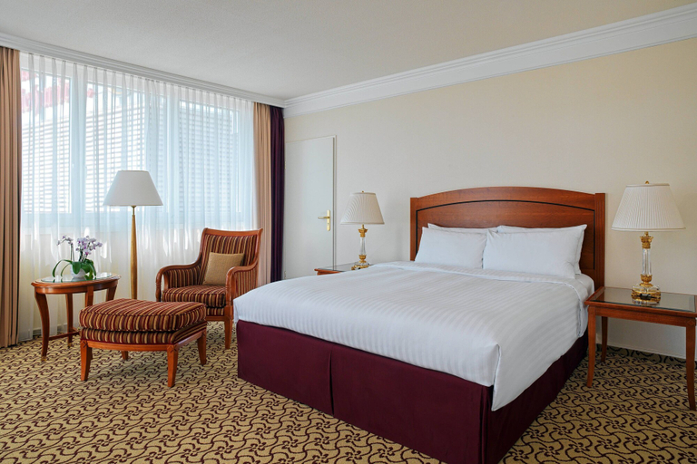 Bedroom 2, Leipzig Marriott Hotel, Leipzig