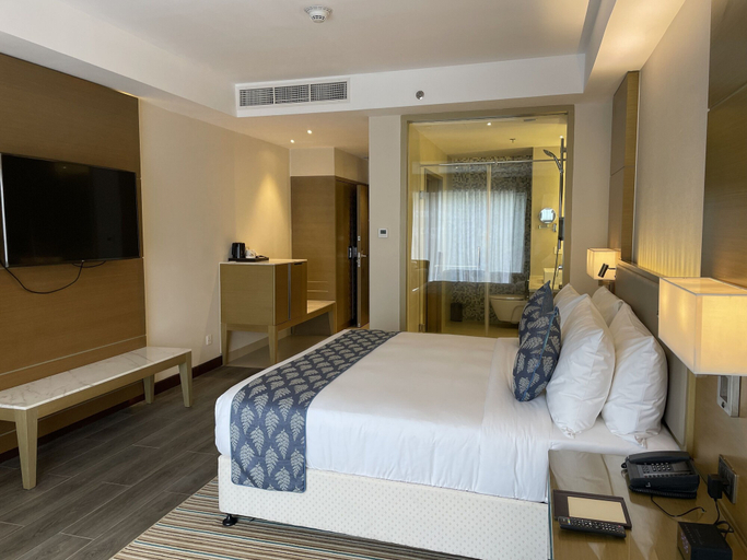 Bedroom 4, Gokulam Grand Hotel, Thiruvananthapuram