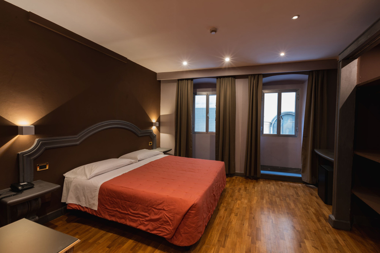 Bedroom 3, Hotel Unicorno, Florence
