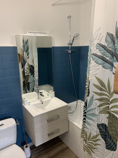 Bathroom 3