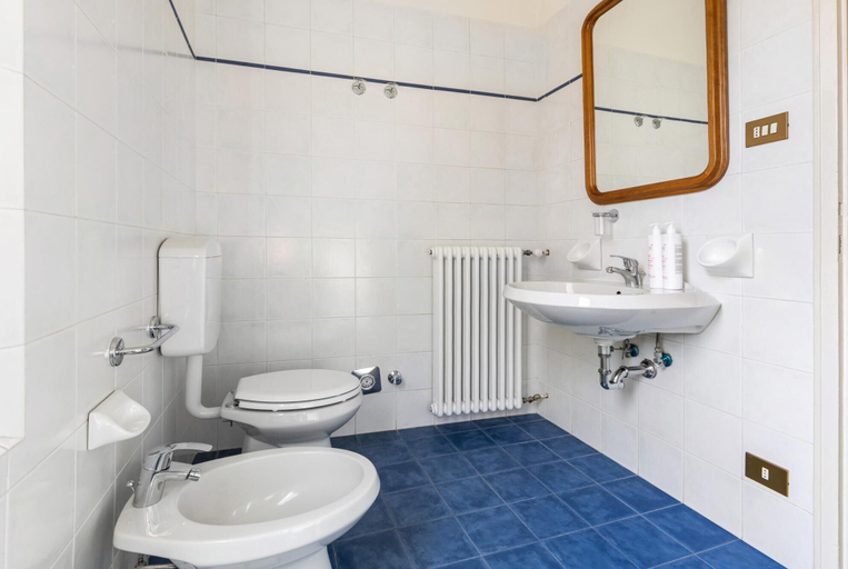 Room 5, Irnerio Apts - Black Widow by Wonderful Italy, Bologna