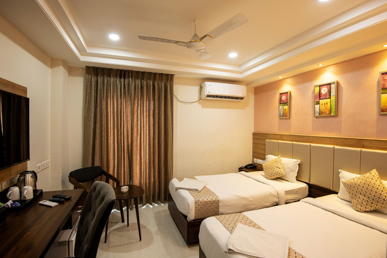 Bedroom 3, M Square Hotel, Hyderabad