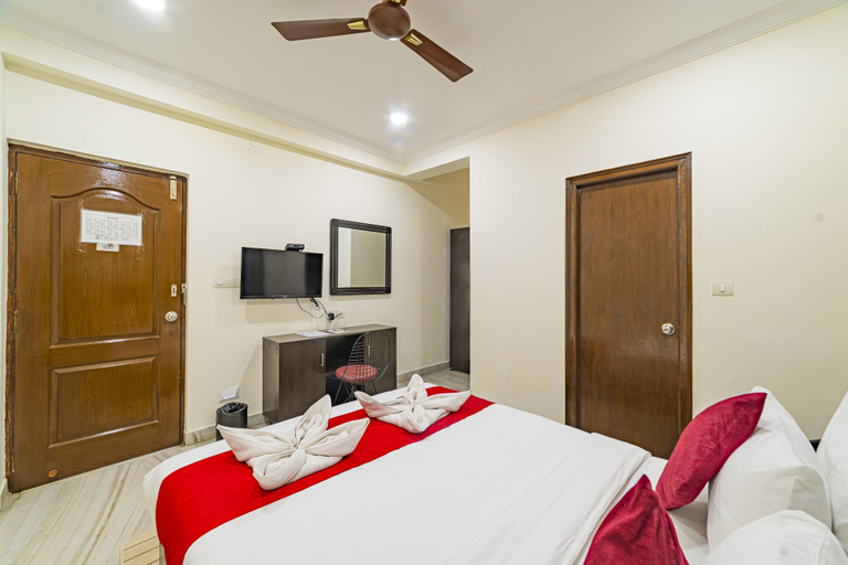 Bedroom 3, Hotel Athome & Serviced Apartments by Deccan Serai Hotels, Hyderabad