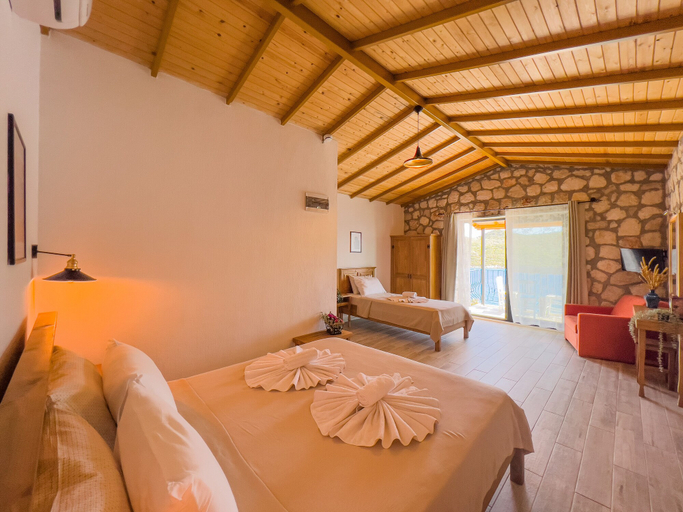 Bedroom 2, Kaskoy Hotel, Kaş