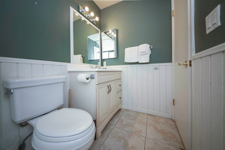 Bathroom 4, Big Bear Townhouse, San Bernardino