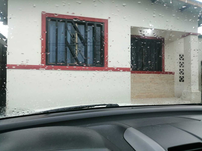 Exterior & Views, Parque Central, Bugaba