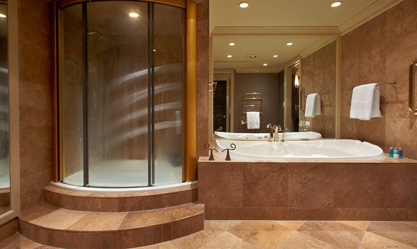Bathroom 5, The American Club, Sheboygan
