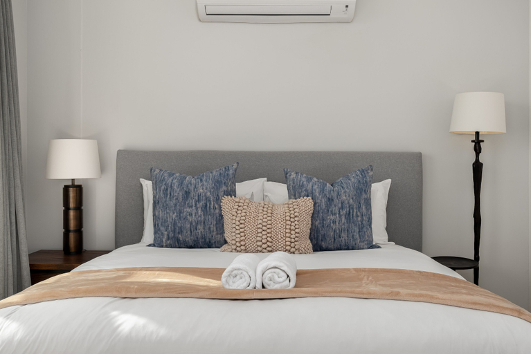Bedroom 2, Cosmopolitan 801, City of Cape Town