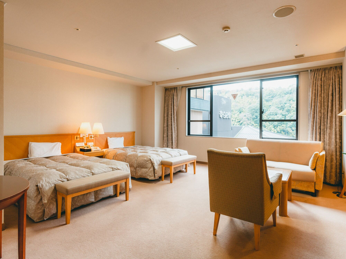 Bedroom 2, Hotel Gyokusen, Matsue