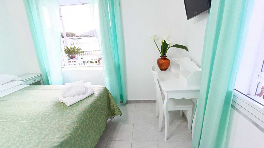 Bedroom 4, Hotel Casa Nicola, Napoli