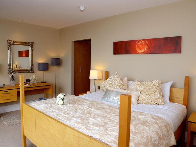 Bedroom 4, The Green Isle Hotel Dublin, Dublin