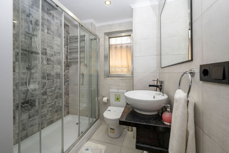 Bathroom 5, The Marions Suite Hotel, Beyoğlu