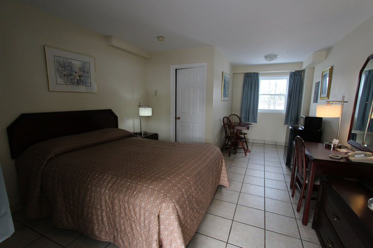 Bedroom 4, Stardust Motel Timberlea, Halifax