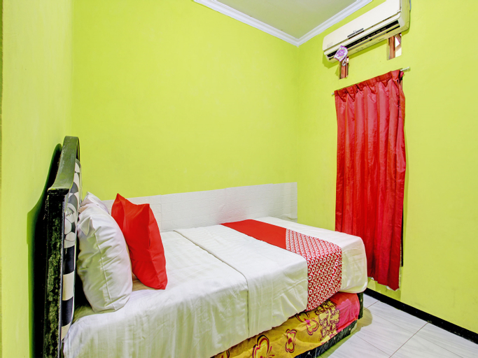 Bedroom 3, OYO 92998 Wiludjeng Guesthouse, Sragen