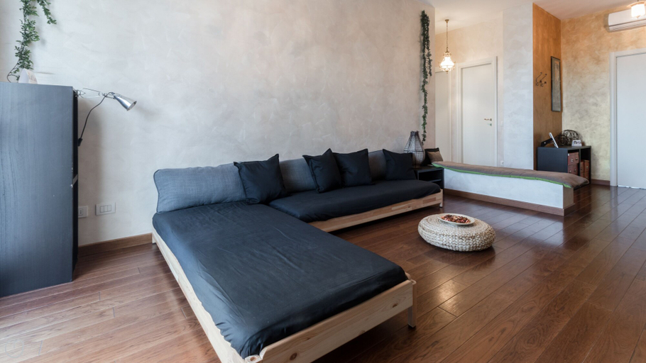 Others 4, Italianway - Pichi 19, Milano