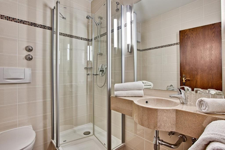 Bathroom 5, Landgasthof Büttel, Bamberg