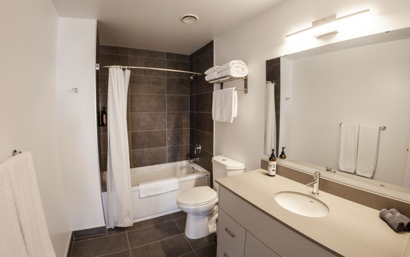 Bathroom 4, The Laundry Rooms Gaslight Cambridge, Waterloo