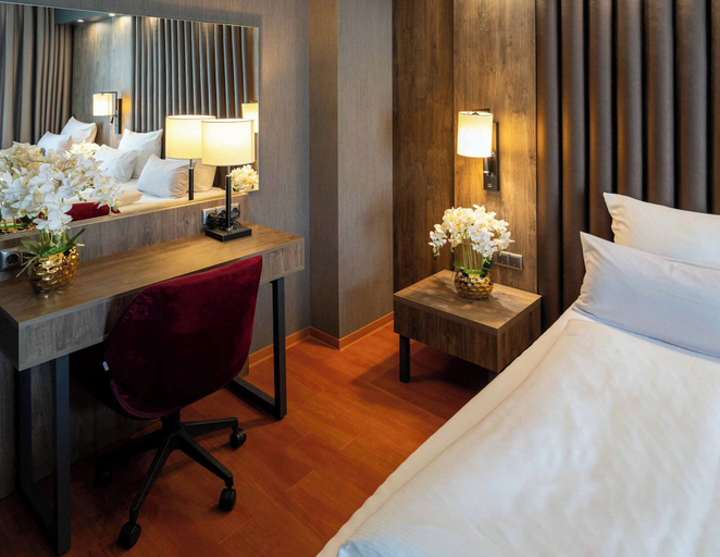 Bedroom 4, PLAZA Premium Karlsruhe, Karlsruhe