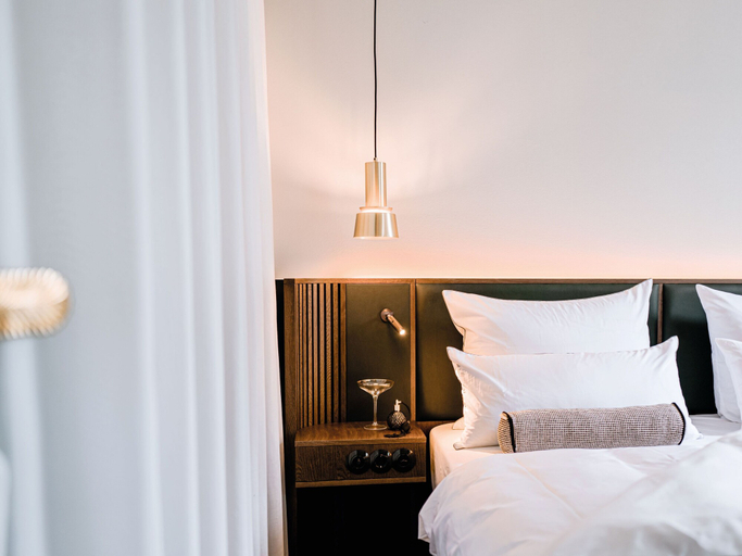 Bedroom 3, A-ROSA Straubinger Grand Hotel Bad Gastein - Adults Only, Sankt Johann im Pongau