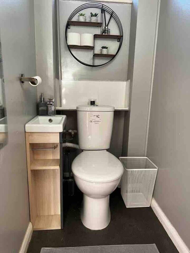 Bathroom 3, Spacious 3-bed House in Swindon, Swindon