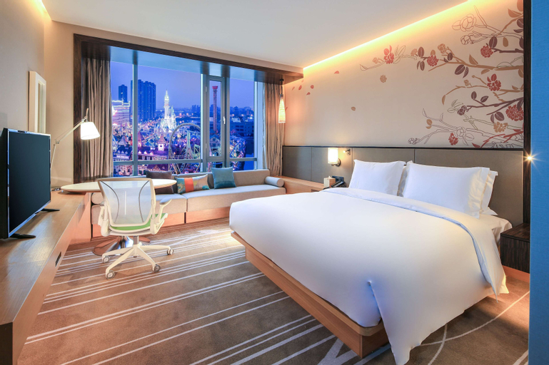 Bedroom 3, Hilton Garden Inn Ningbo, Ningbo
