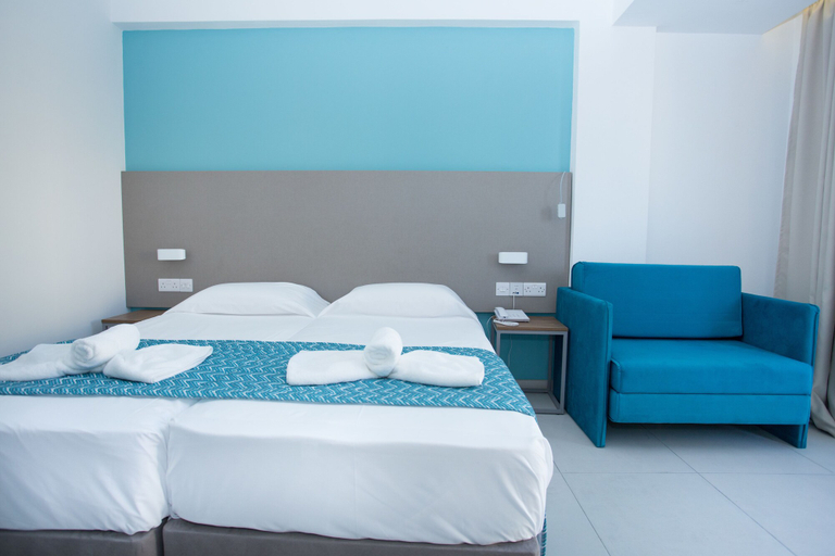 Bedroom 2, Mandali Hotel