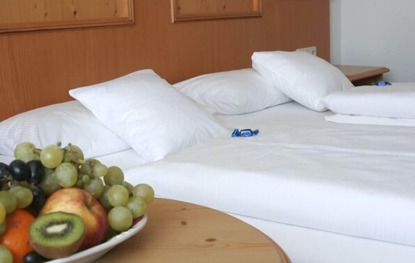 Bedroom 5, Landhotel Krone, Bodenseekreis
