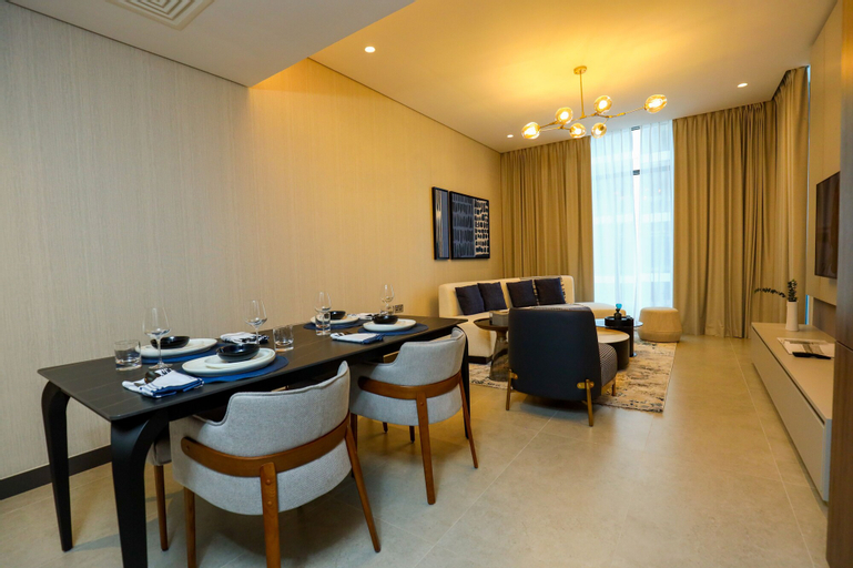Dining Room 7