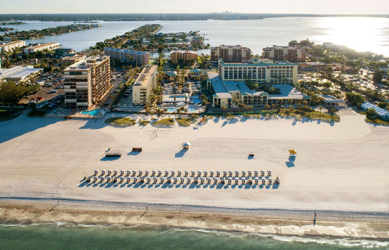 Exterior & Views 2, St Pete Shores Hotel, Pinellas