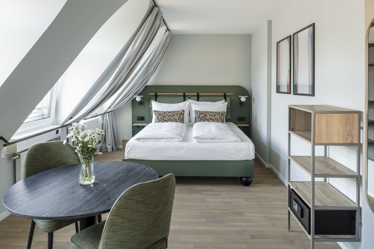 Bedroom 4, Numa Munich Blend, München