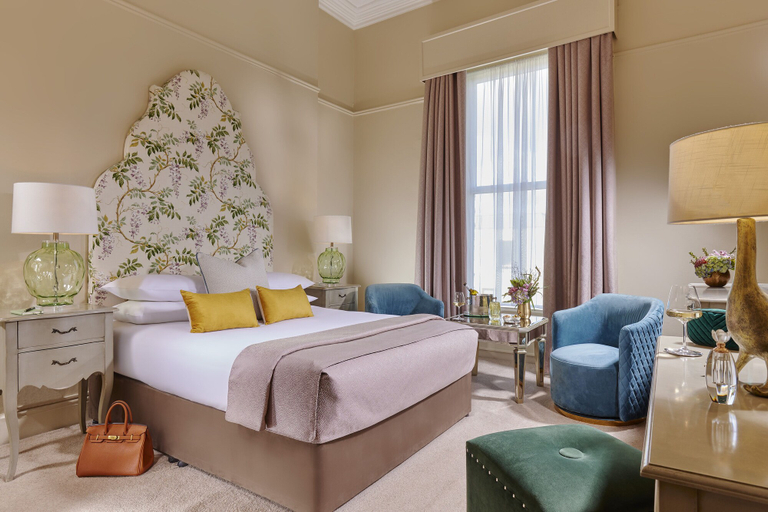Bedroom 2, Ariel House, Dublin