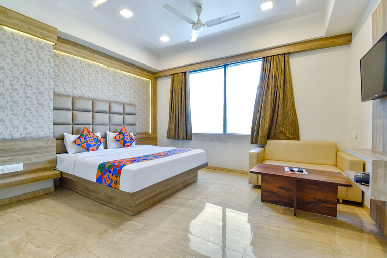Bedroom 2, Fabhotel Hill Park, Ahmadabad
